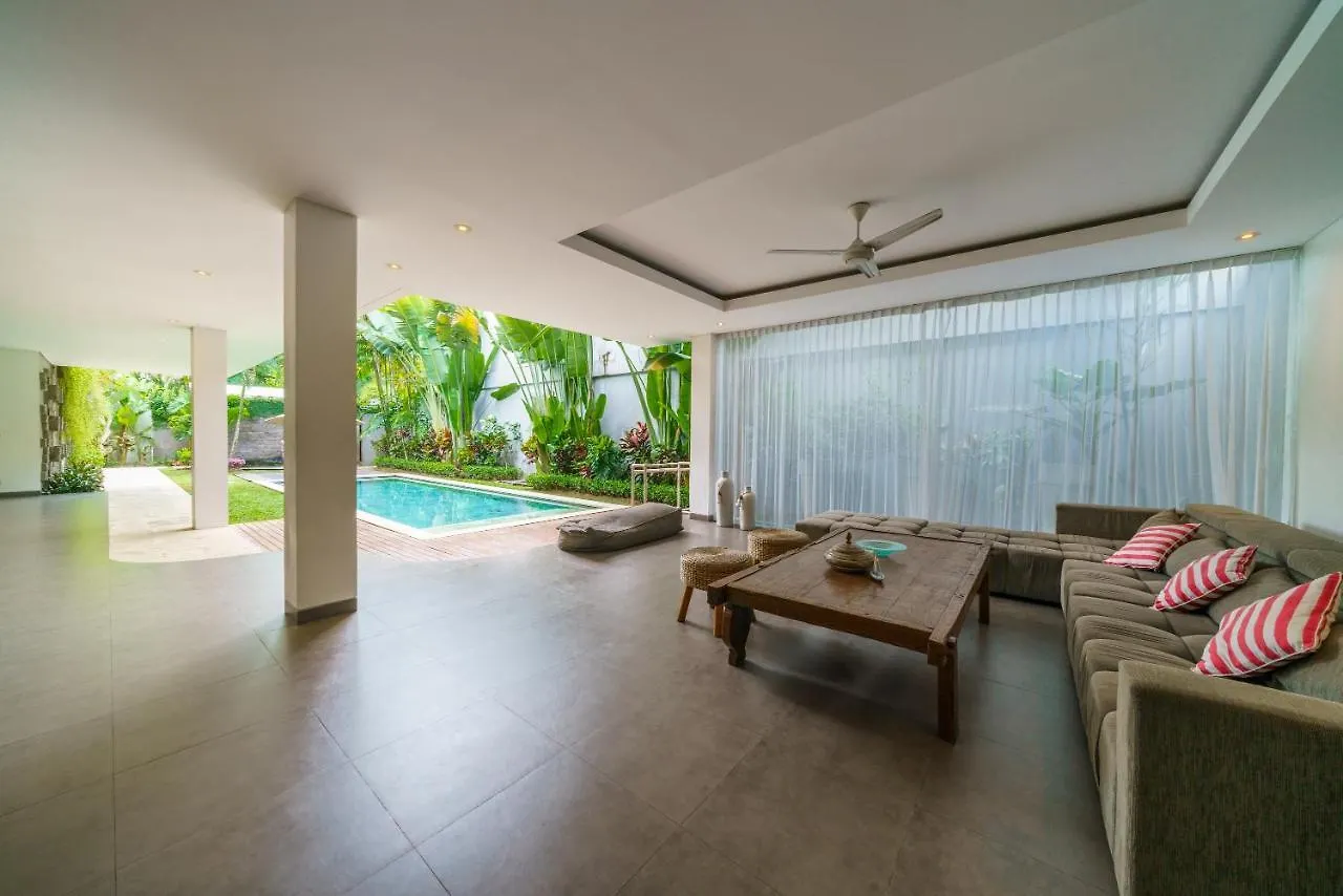 Villa Paloma - Chic Tropical Garden Villa With Outdoor Pool Seminyak Indonesien