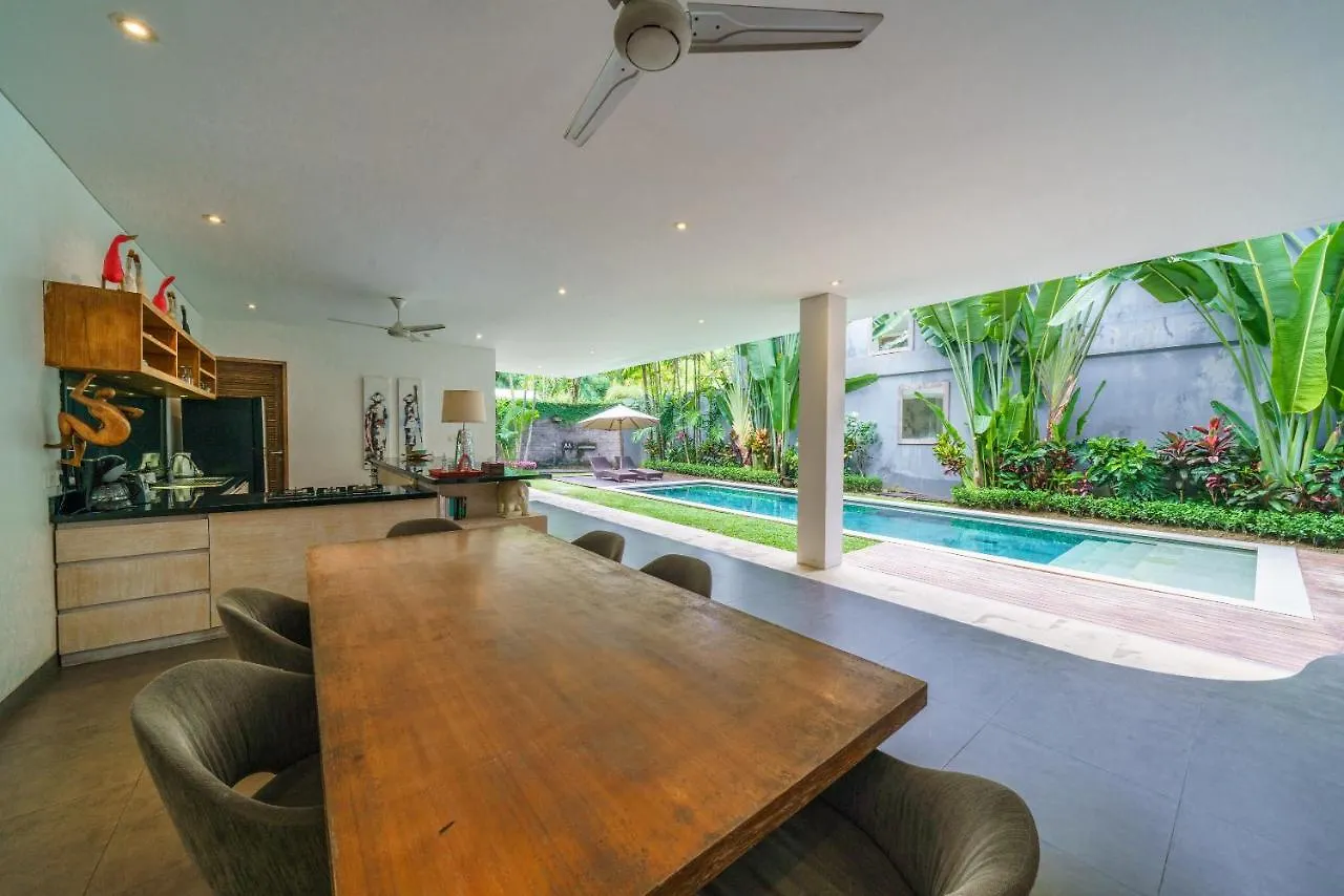 Villa Paloma - Chic Tropical Garden Villa With Outdoor Pool Seminyak Indonesien