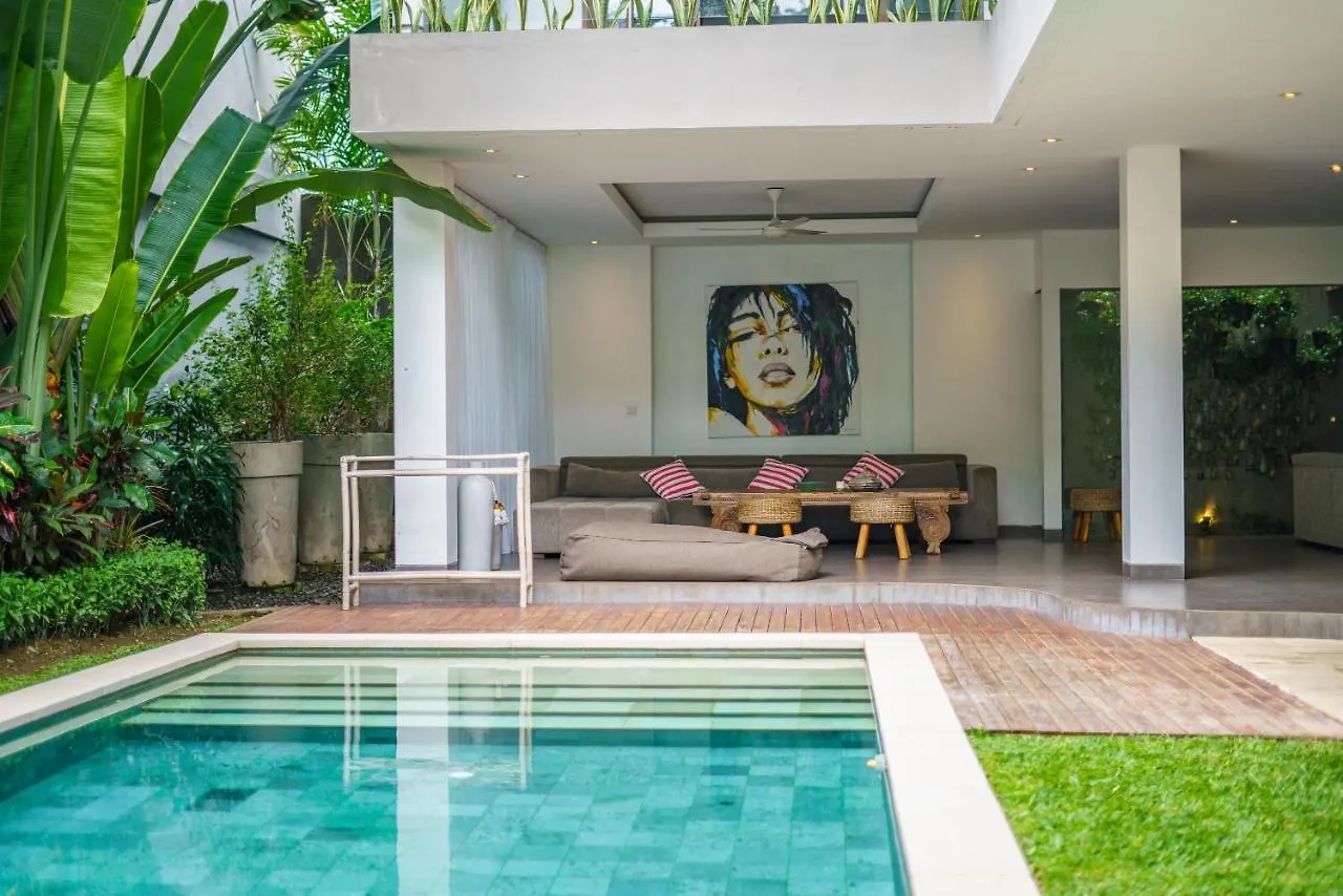 Villa Paloma - Chic Tropical Garden Villa With Outdoor Pool Seminyak 0*,