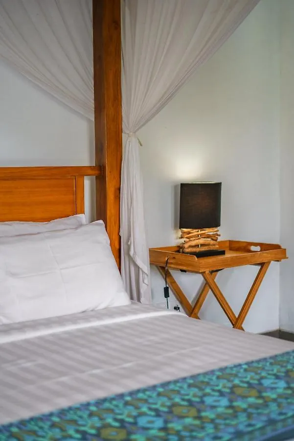 Villa Paloma - Chic Tropical Garden Villa With Outdoor Pool Seminyak