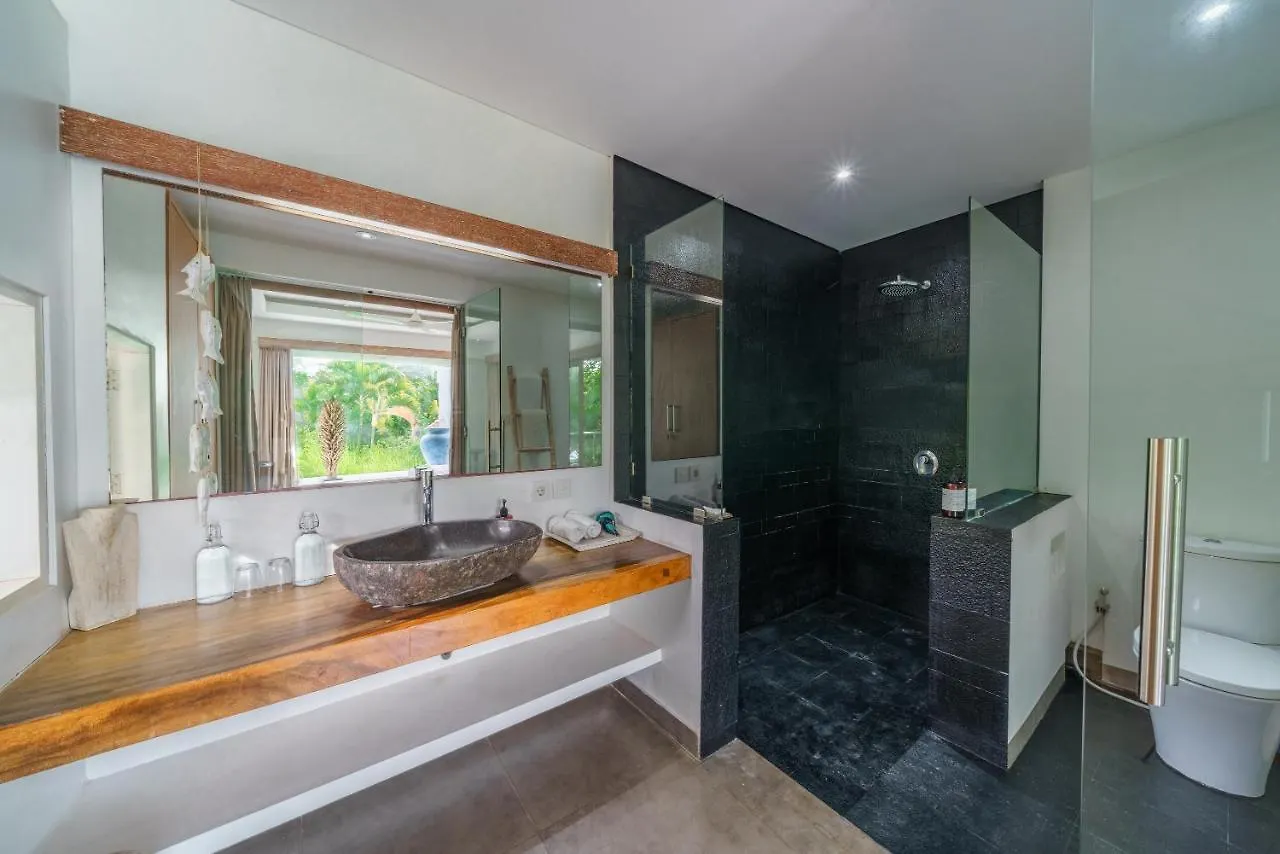 Villa Paloma - Chic Tropical Garden Villa With Outdoor Pool Seminyak 0*,