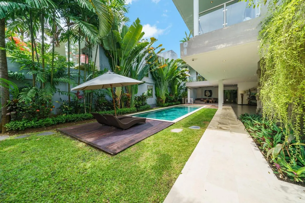Villa Paloma - Chic Tropical Garden Villa With Outdoor Pool Seminyak Indonesien